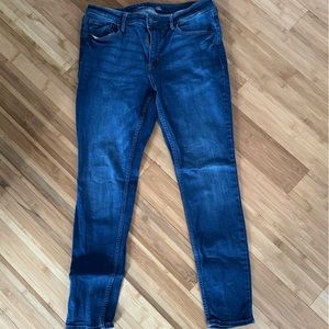 Mid-Rise Skinny Jeans